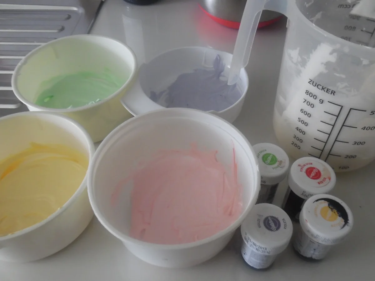 Ingwer-Kekse (Ginger-Biscuits) mit Oster-Deko - Rezept - Bild Nr. 2402