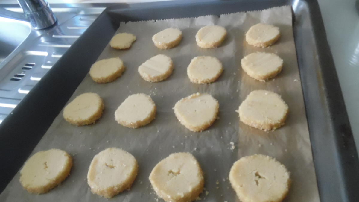 Ingwer-Kekse (Ginger-Biscuits) mit Oster-Deko - Rezept - Bild Nr. 2404