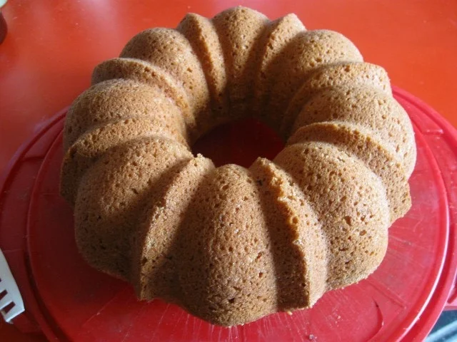 Rezept: Kokos Gugelhupf Bild Nr. 2430 Kokos Gugelhupf - Rezept - Bild Nr. 2430