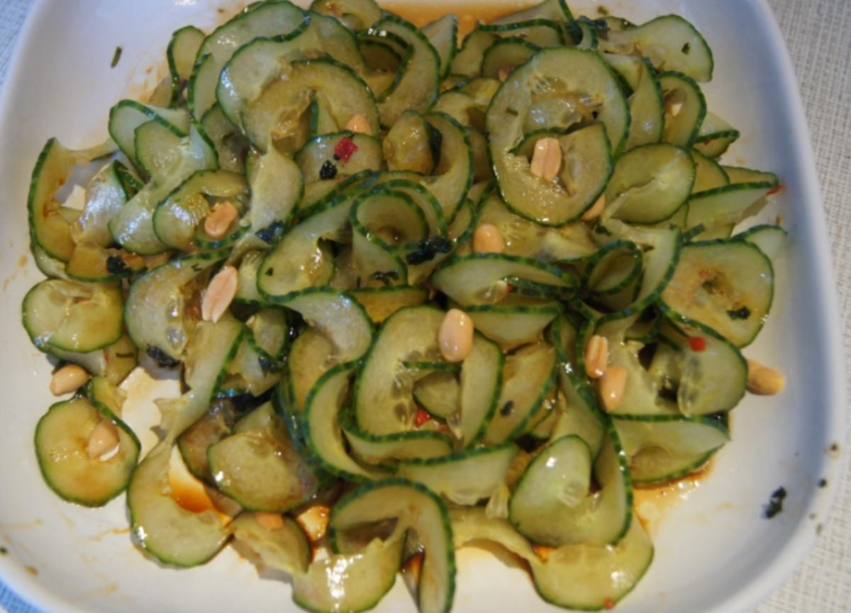 Thailändischer Gurkensalat mit Garnelen - Rezept - Bild Nr. 2435
