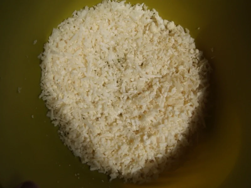 Wolfbarschfilet mit gebackenen Möhrenblüten und Curry-Erbsen-Blumenkohlreis - Rezept - Bild Nr. 2452