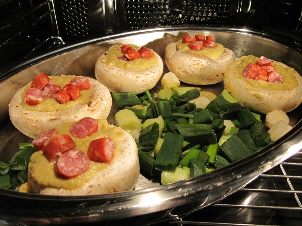 Rezept: Gefüllte Riesen Champignons Bild Nr. 2446 Gefüllte Riesen Champignons - Rezept - Bild Nr. 2446