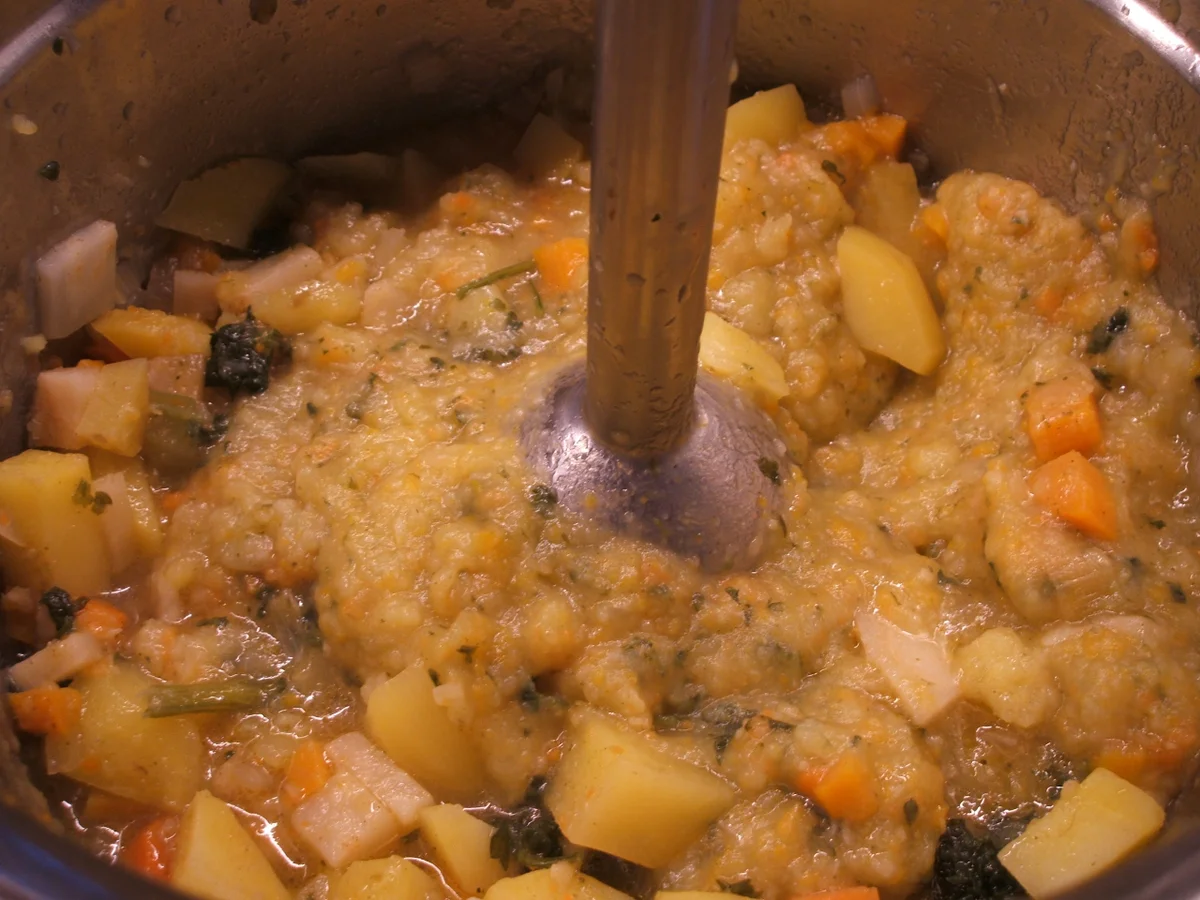 Rezept: Suppen: Gemüsecreme mit Forelle und Flusskrebs Bild Nr. 2456 Suppen: Gemüsecreme mit Forelle und Flusskrebs - Rezept - Bild Nr. 2456