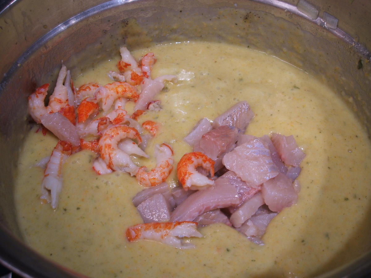 Suppen: Gemüsecreme mit Forelle und Flusskrebs - Rezept - Bild Nr. 2467