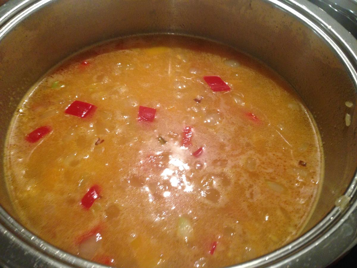 Buletten mit Paprikareis und fruchtiger Currysoße - Rezept - Bild Nr. 2467