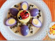 „Marienkäfer“ auf Kartoffeltürmchen und  Violett-Eiern mit       Kapernsauce - Rezept - Bild Nr. 2443