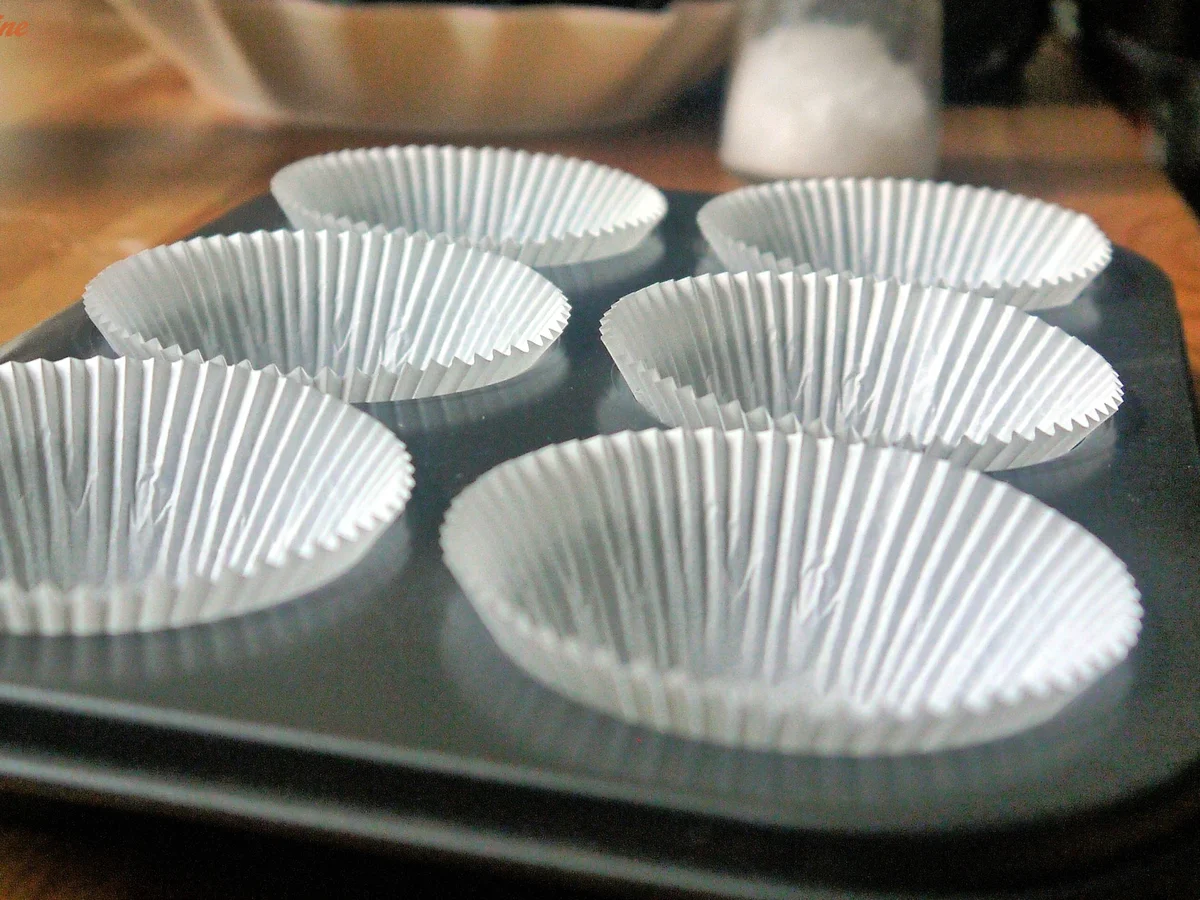 Rezept: Schokoladen-Erdnussbutter-Cupcakes Bild Nr. 8 Schokoladen-Erdnussbutter-Cupcakes - Rezept - Bild Nr. 8