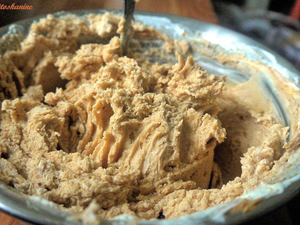 Rezept: Schokoladen-Erdnussbutter-Cupcakes Bild Nr. 11 Schokoladen-Erdnussbutter-Cupcakes - Rezept - Bild Nr. 11