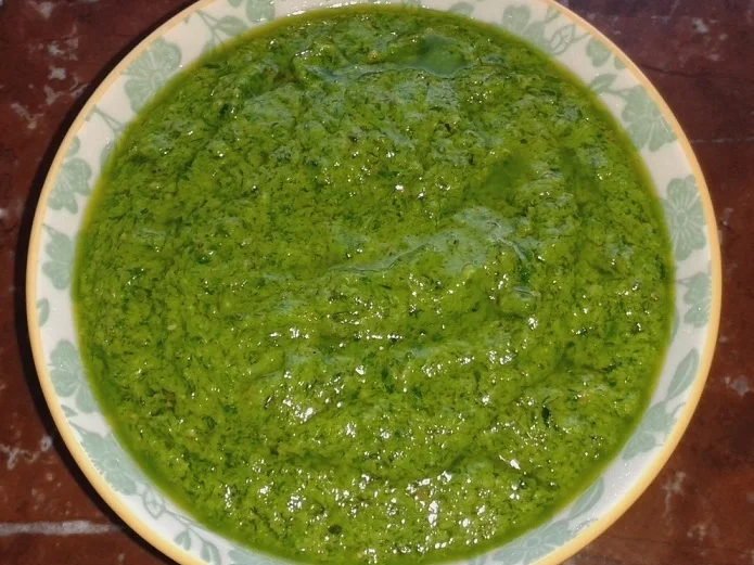 einfaches Bärlauch-Pesto - Rezept - Bild Nr. 2449