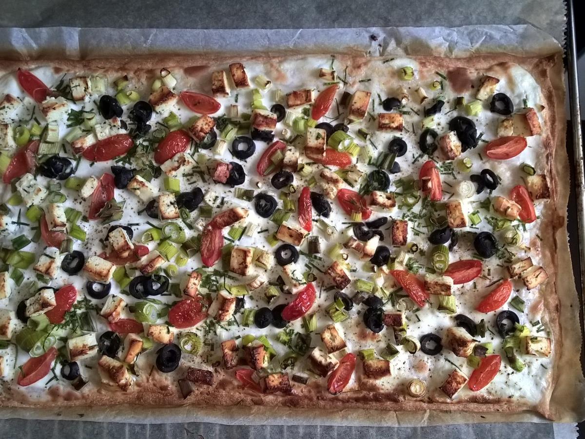 vegetarischer Flammkuchen - Rezept mit Bild - kochbar.de