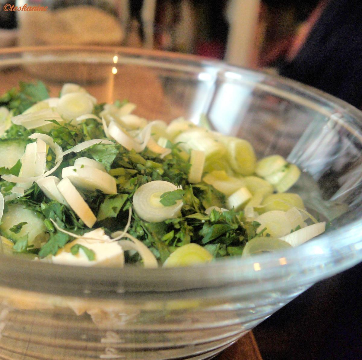 Grüner Bratkartoffelsalat mit Bärlauchdressing und krossem Bacon - Rezept - Bild Nr. 8