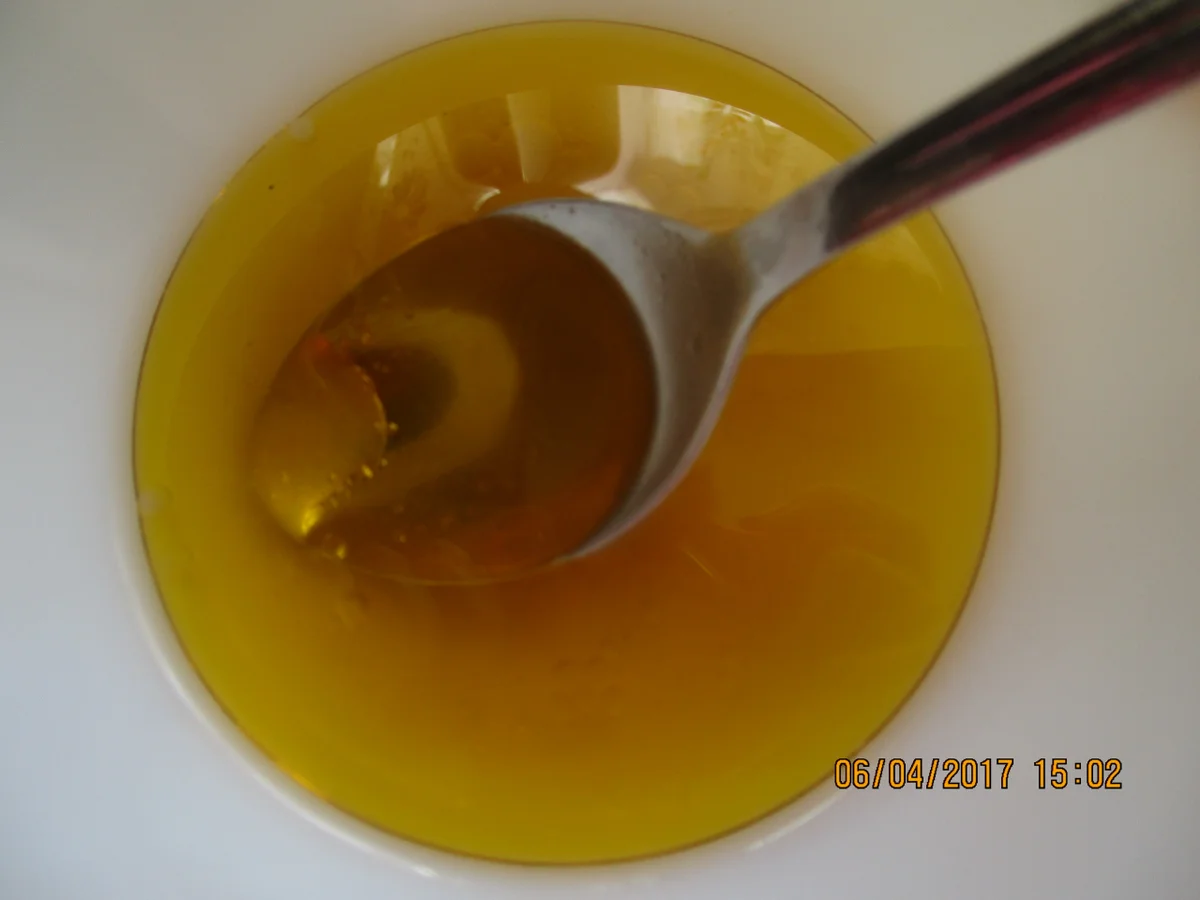 Gebratener Rotbarsch auf Kohlrabi mit Schnittlauch-Vinaigrette und frittierten Kapern - Rezept - Bild Nr. 2472