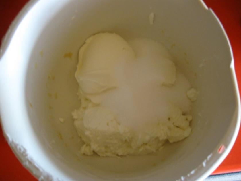 Quarkkuchen mit Fruchtcocktail - Rezept - kochbar.de
