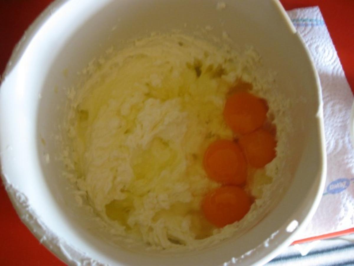 Quarkkuchen mit Fruchtcocktail - schnell &amp; einfach - von manschie