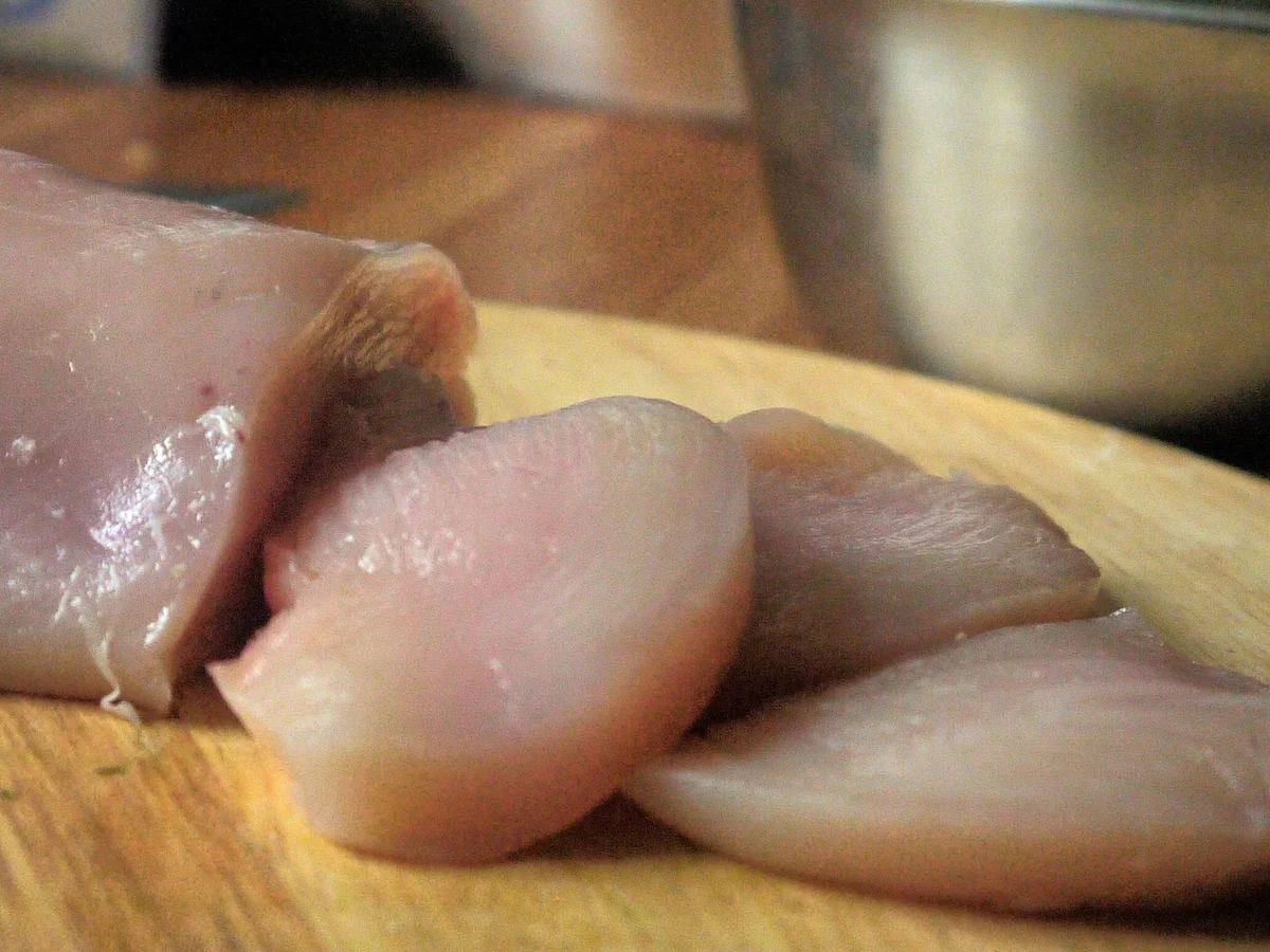 Rezept: Reissalat mit scharf marinierter Hähnchenbrust Bild Nr. 4 Reissalat mit scharf marinierter Hähnchenbrust - Rezept - Bild Nr. 4