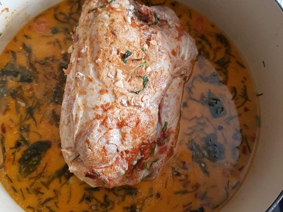 Schweinekamm im eigenen Saft geschmort à la Biggi - einfach - von ... Schweinekamm im eigenen Saft geschmort à la Biggi - einfach - von ...