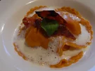 Jumbo-Ravioli "Caprese" mit Parmesan-Schaum und Serano-Chips - Rezept - Bild Nr. 2500