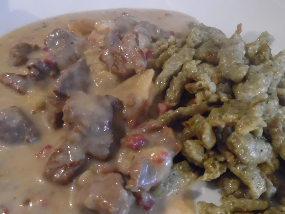 Rindfleisch Ragout in Apfel Meerrettich Soße - einfach - von barbara62