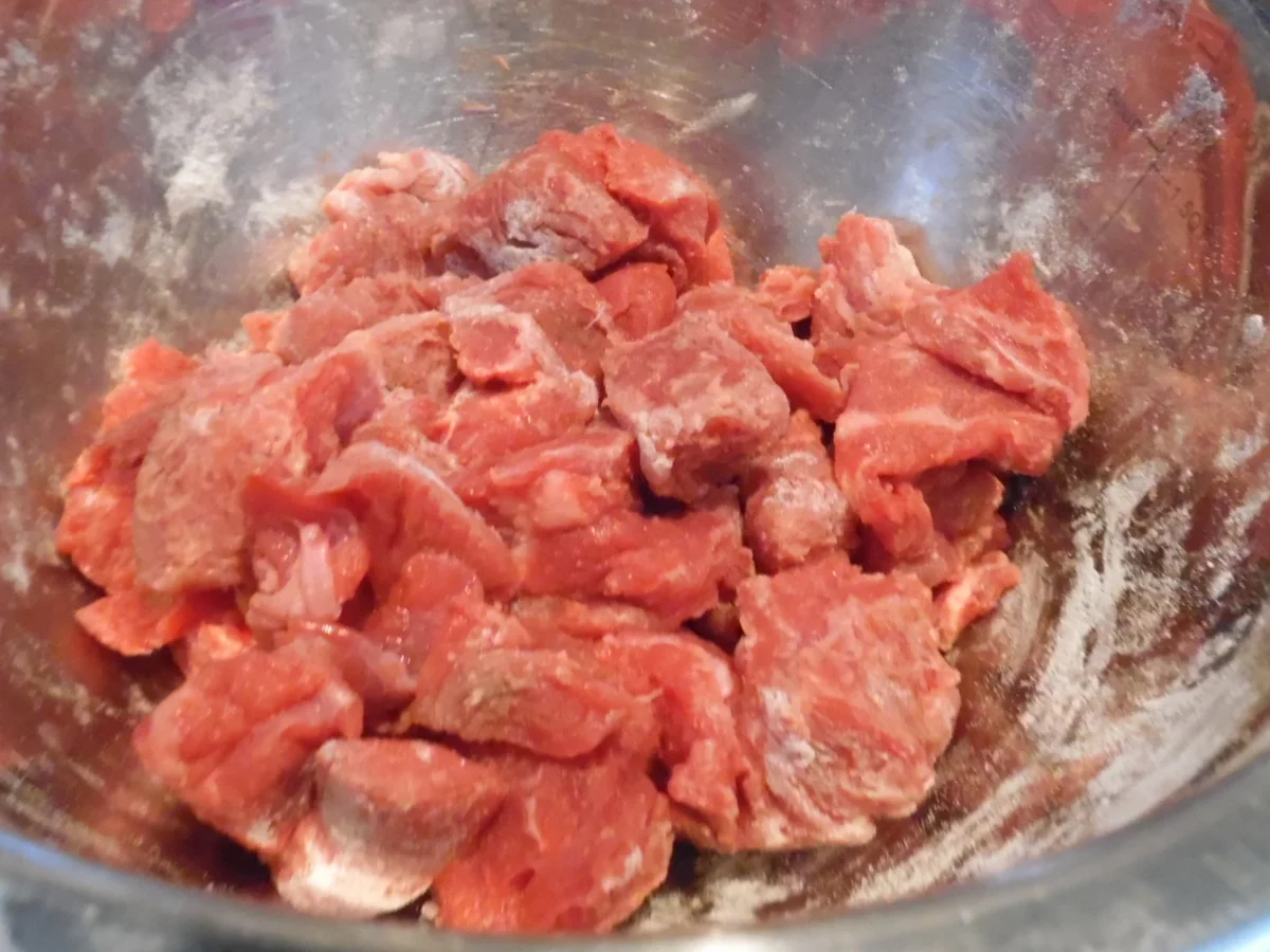 Rindfleisch-Ragout in Apfel-Meerrettich-Soße - Rezept - Bild Nr. 2512