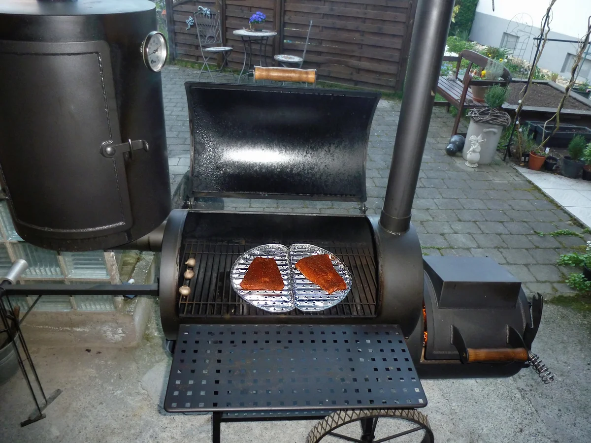 Geräuchertes Gourmet-Lachsbaguette- Flammlachs- - Rezept - Bild Nr. 2506