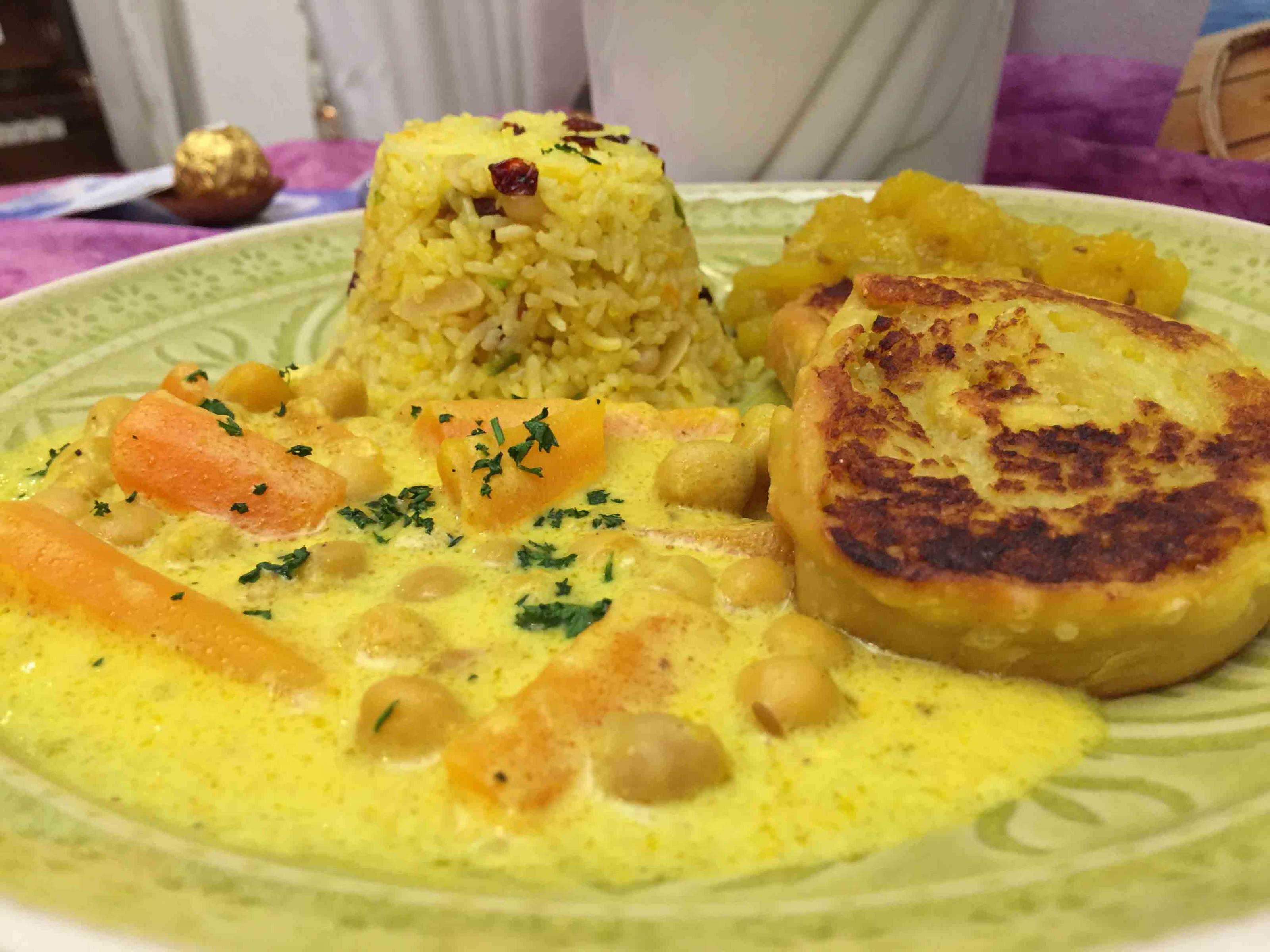 Duftender Safran-Reis mit einem Hauch Rosenwasser, Pistazien und
Mandeln - Rezept Von Einsendungen Das perfekte Dinner