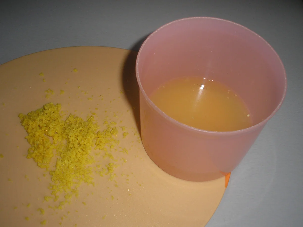 Rezept: Zitronen-Sirup Bild Nr. 2510 Zitronen-Sirup - Rezept - Bild Nr. 2510