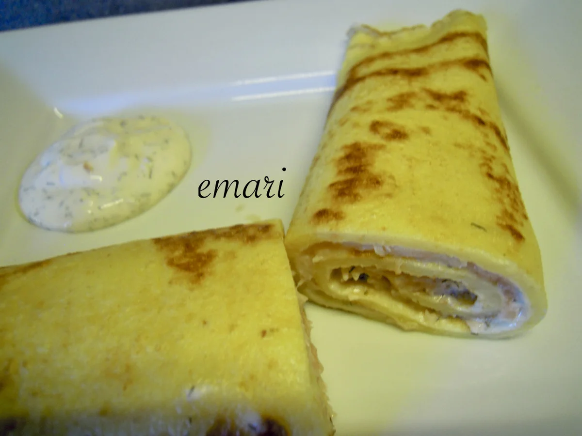 Palatschinken mit Räucherlachs Füllung - Rezept - Bild Nr. 2510