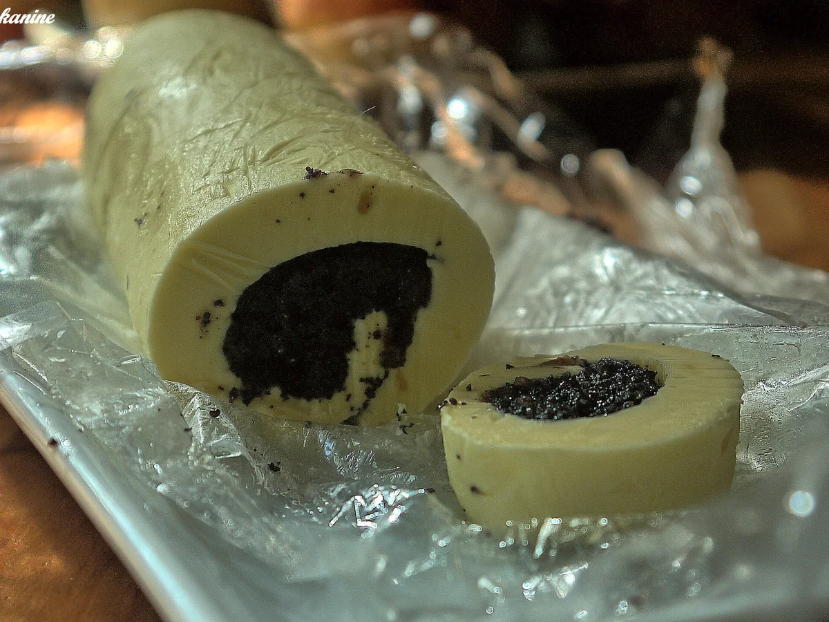 Rezept: Gefüllte Butter Bild Nr. 3 Gefüllte Butter - Rezept - Bild Nr. 3