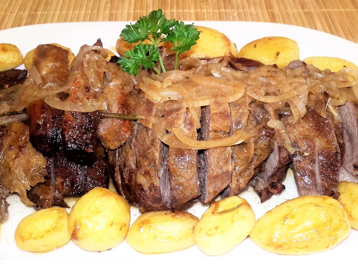 Lammkeule mit Kartöffelchen aus dem Ofen - Rezept - Bild Nr. 2529