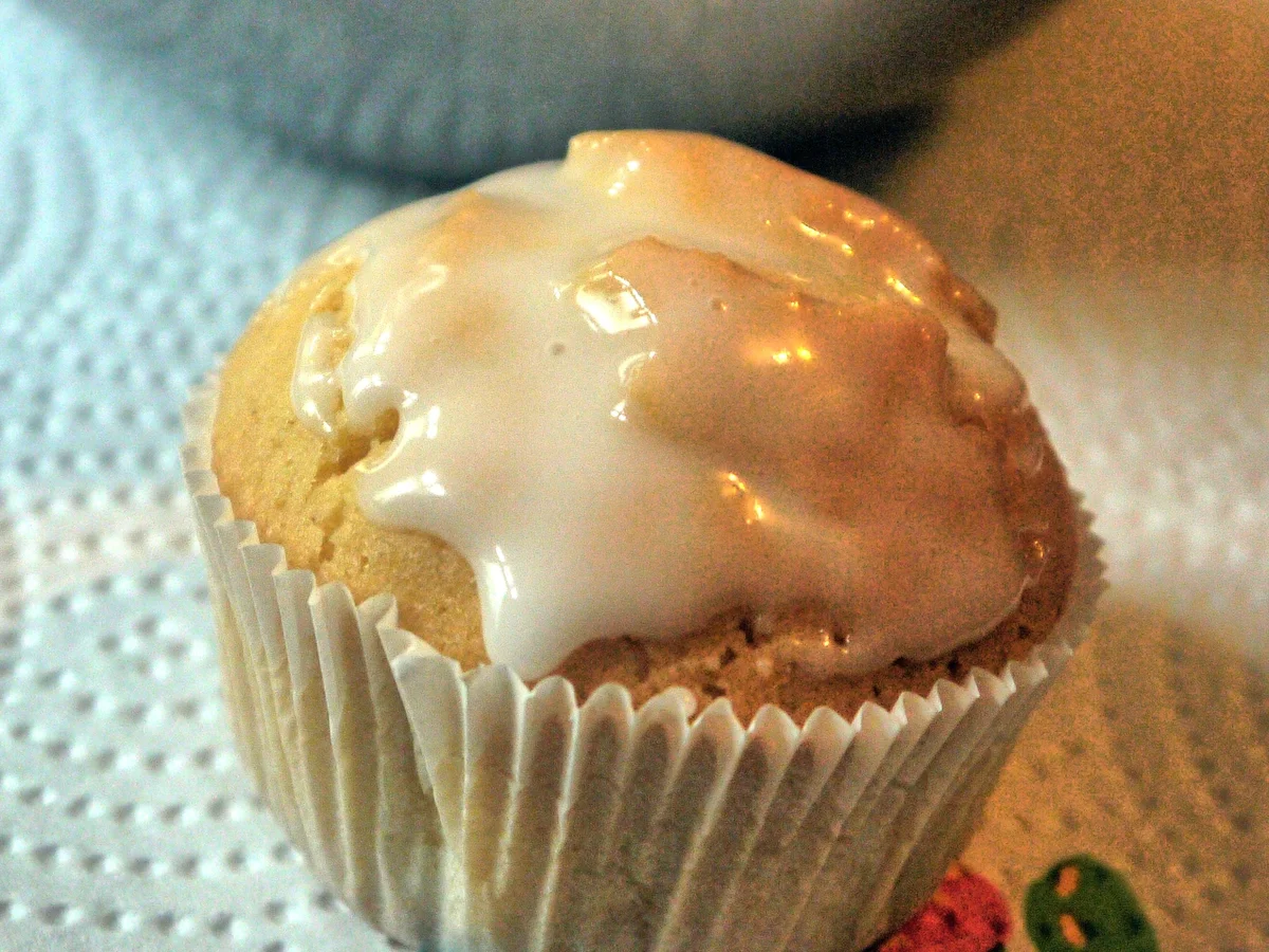 Rezept: Eierlikör-Muffins Bild Nr. 7 Eierlikör-Muffins - Rezept - Bild Nr. 7