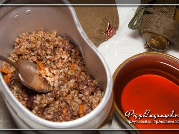 Soldaten-Buchweizen auf russische Art (Militärküche) - Rezept - Bild Nr. 2673