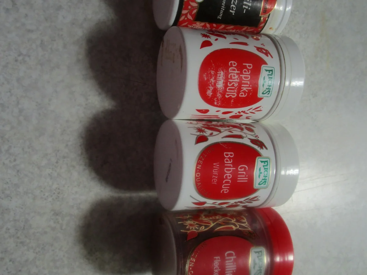 Cevapcici mit Djuvec-Reis und scharfen roten Zwiebeln - Rezept - Bild Nr. 2582