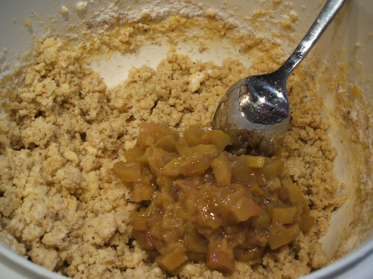 Backen: Rha(barbara)-Torte mit Karamell - Rezept - Bild Nr. 2610