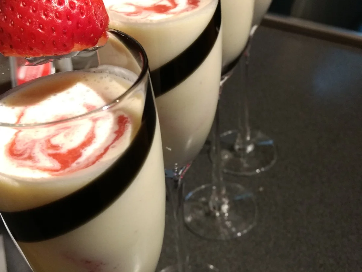 BiNe` S ERDBEER - KOKOSSMOOTHIE - Rezept - Bild Nr. 2584