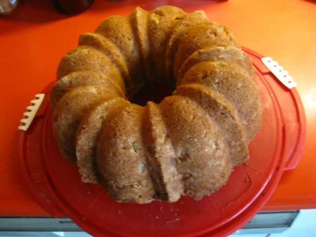 Rezept: Apfel Gugelhupf mit Kokos und Eierlikör Bild Nr. 2591 Apfel Gugelhupf mit Kokos und Eierlikör - Rezept - Bild Nr. 2591