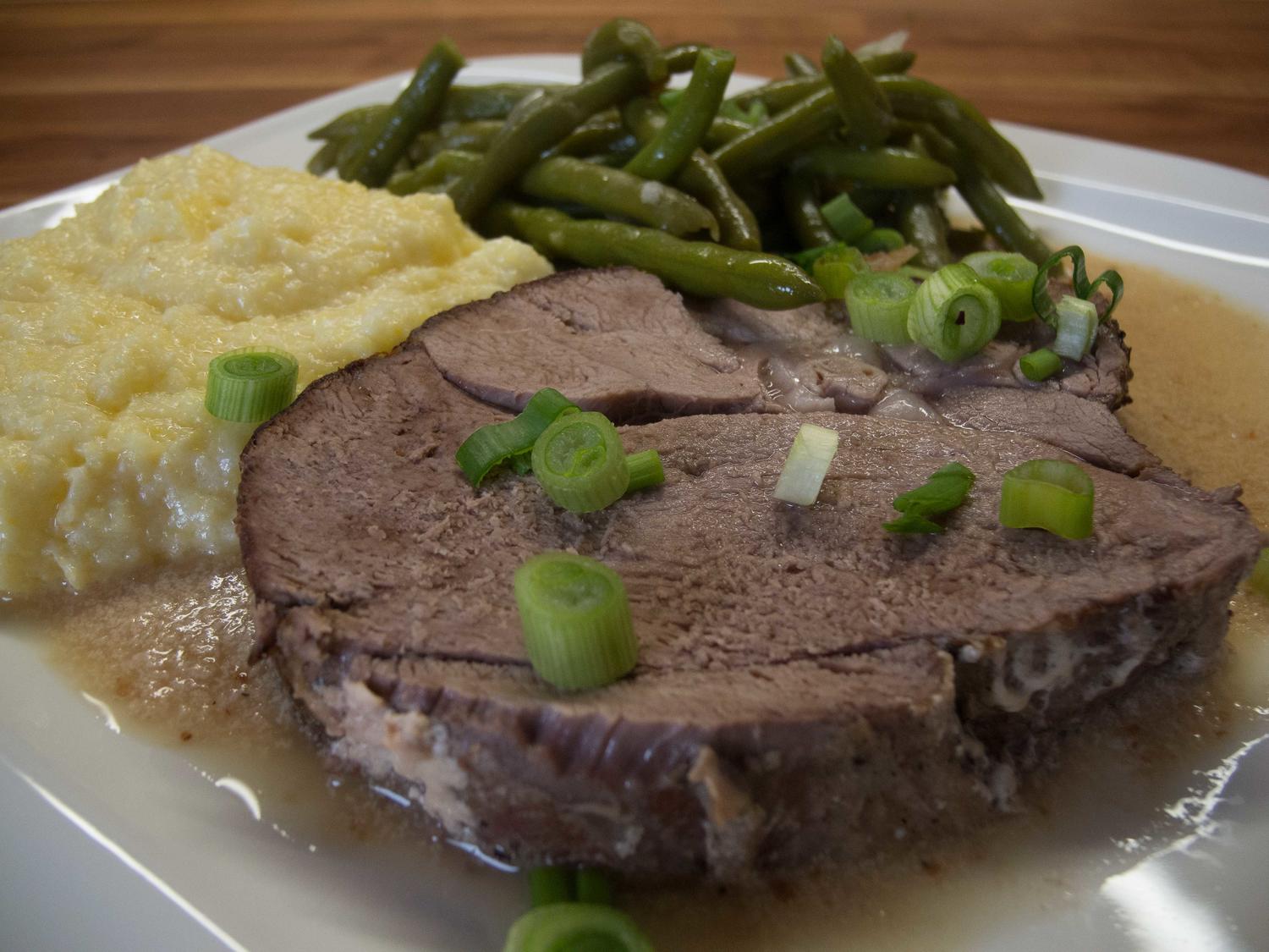 Ostern 2017: Lammkeule mit Polenta und Bohnen - Rezept - kochbar.de