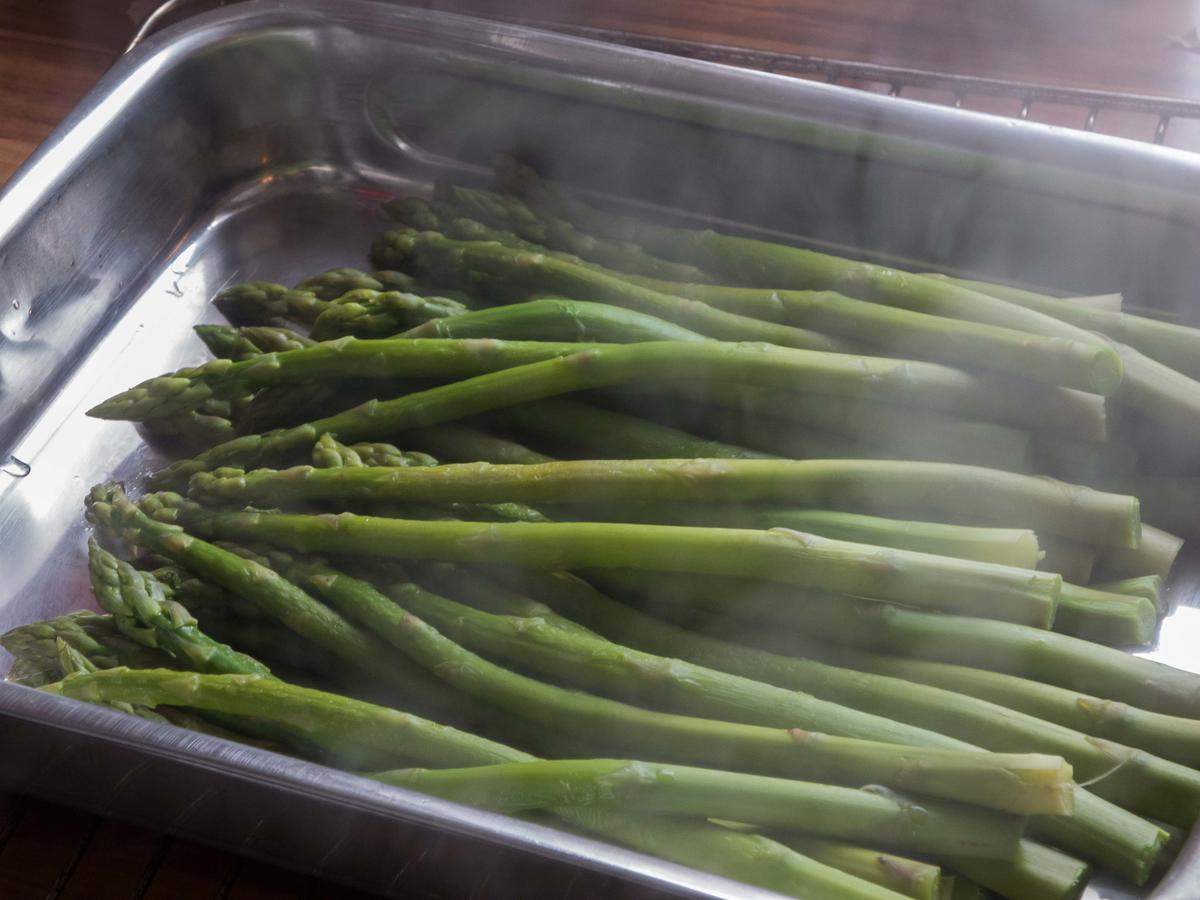 Ostern 2017: Lammkeule mit Polenta und Bohnen - Rezept - Bild Nr. 2677