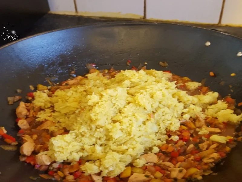 Nasi Goreng mit Curry-Blumenkohl-Reis II - Rezept - Bild Nr. 2613