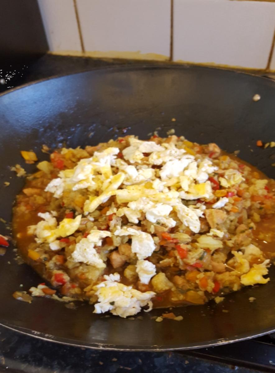 Nasi Goreng mit Curry-Blumenkohl-Reis II - Rezept - Bild Nr. 2614