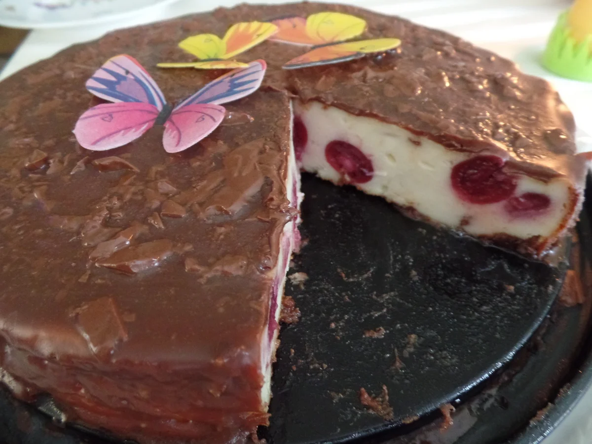 Rezept: Schwarzwälder-Käsekuchen Bild Nr. 2638 Schwarzwälder-Käsekuchen - Rezept - Bild Nr. 2638