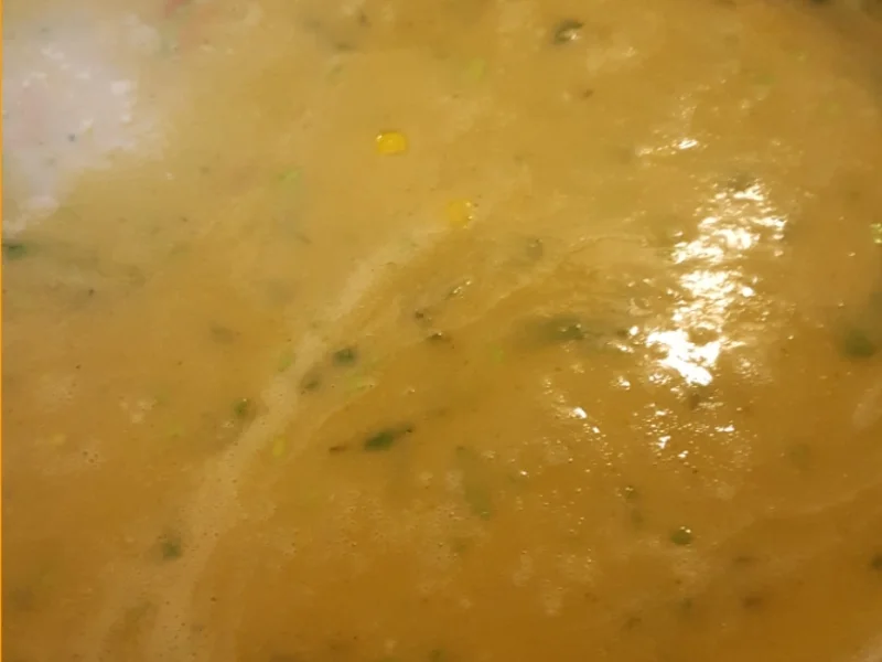 Rezept: Curry-Kartoffel-Mais-Hähnchenbrustfilet-Suppe Bild Nr. 2655 Curry-Kartoffel-Mais-Hähnchenbrustfilet-Suppe - Rezept - Bild Nr. 2655