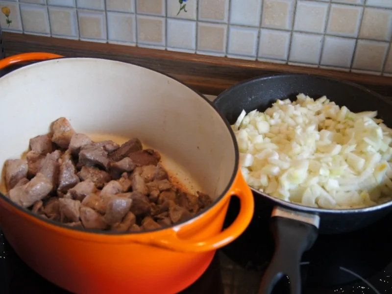 Gulasch halb und halb - Rezept - Bild Nr. 2681