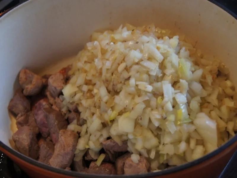 Gulasch halb und halb - Rezept - Bild Nr. 2683