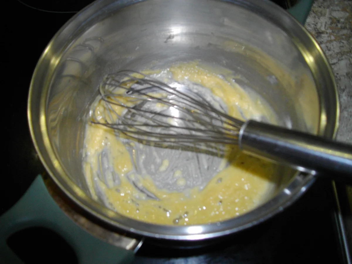 Rezept: Lammfilet im Blätterteig auf gebratenen Sprargel mit einer leichten Kräutersoße Bild Nr. 2659 Lammfilet im Blätterteig auf gebratenen Sprargel mit einer leichten Kräutersoße - Rezept - Bild Nr. 2659