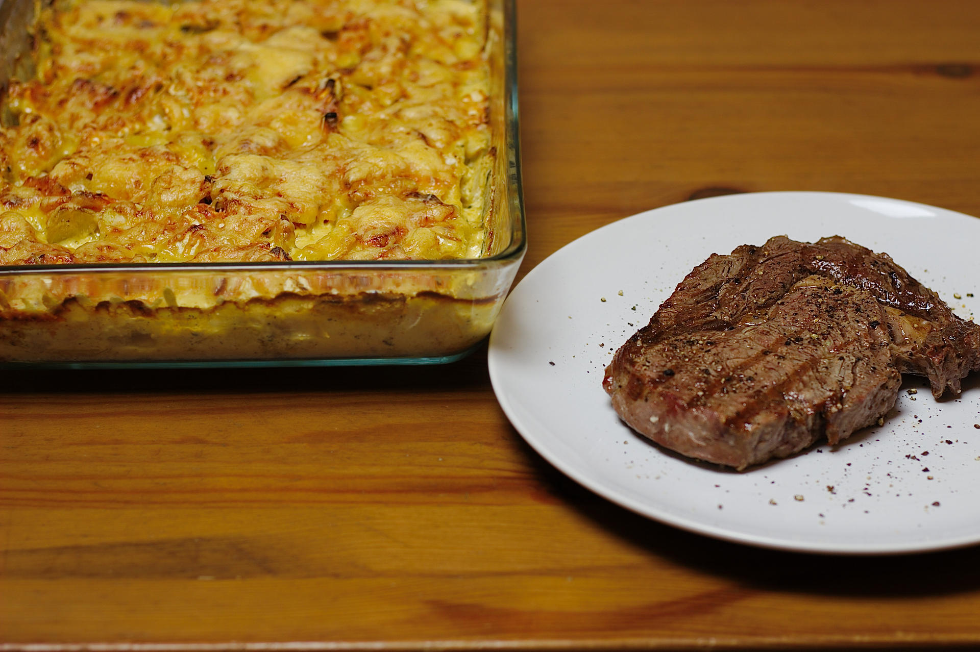 Bilder für Sellerie-Kartoffel-Gratin - Rezept