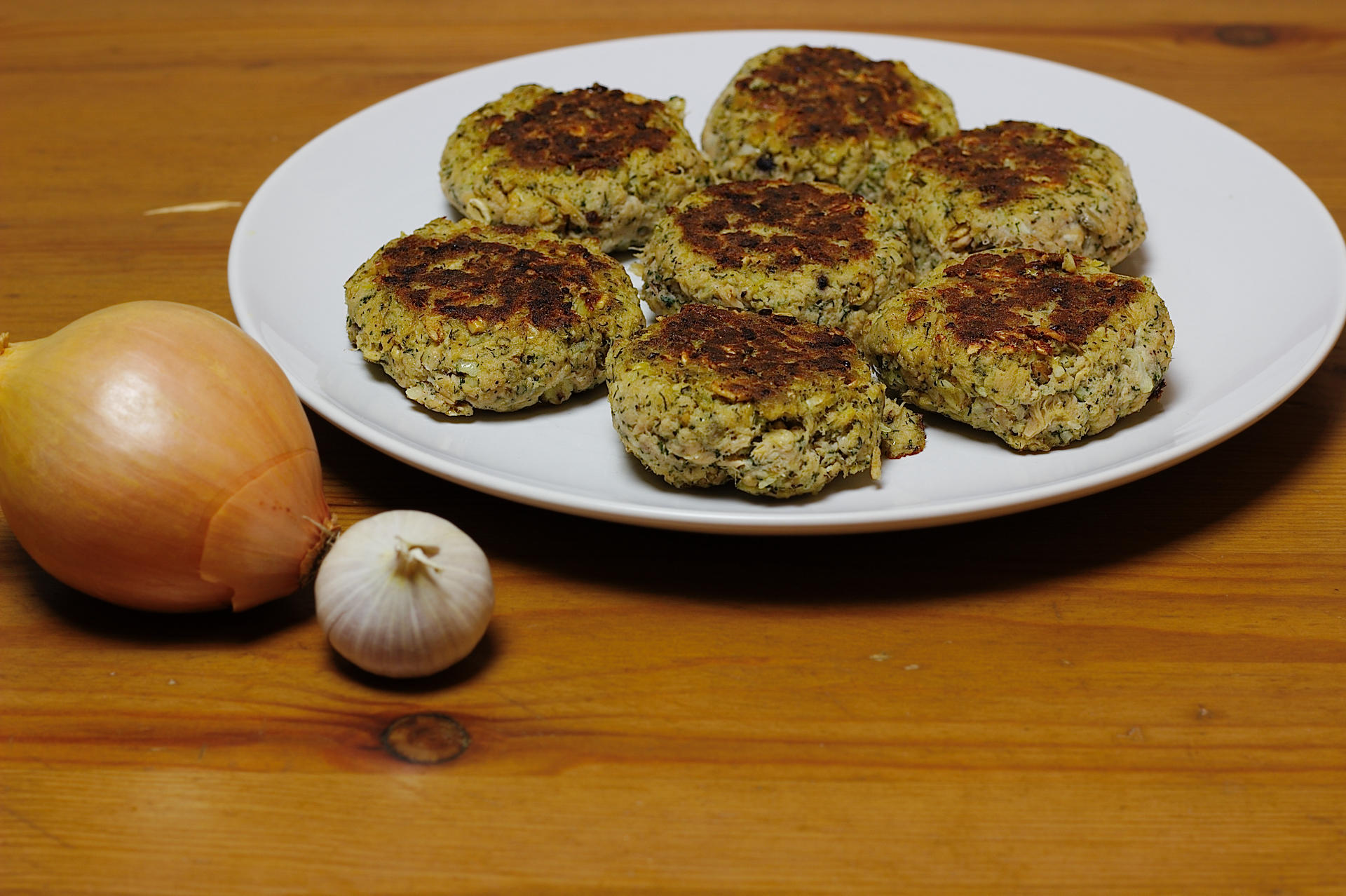 Bilder für Thunfisch-Frikadellen - Rezept