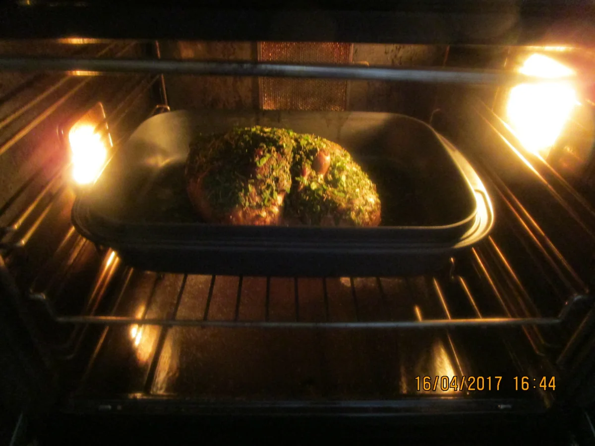 Lammkeule mit Tomatensauce - Rezept - Bild Nr. 2676