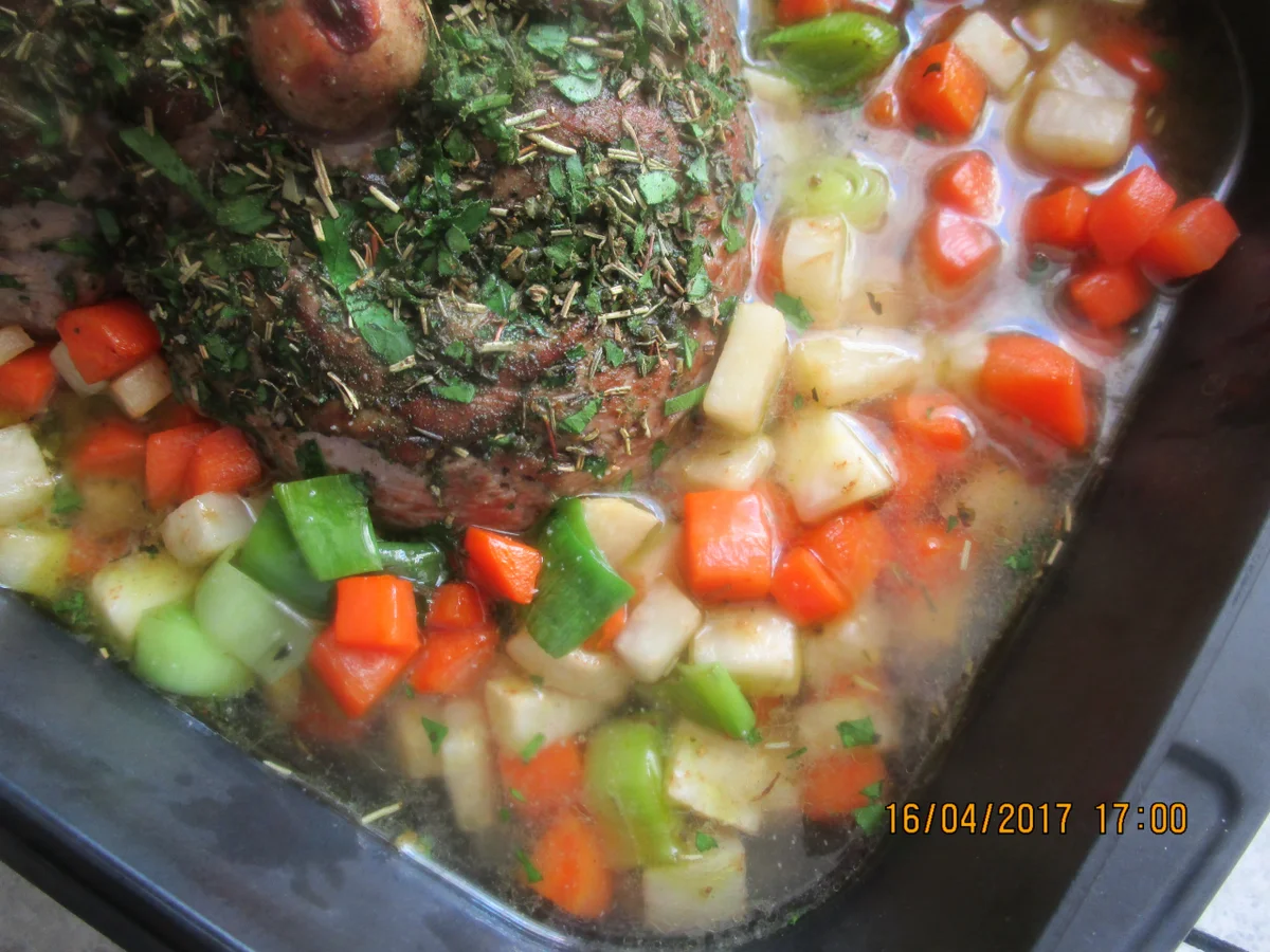 Lammkeule mit Tomatensauce - Rezept - Bild Nr. 2678