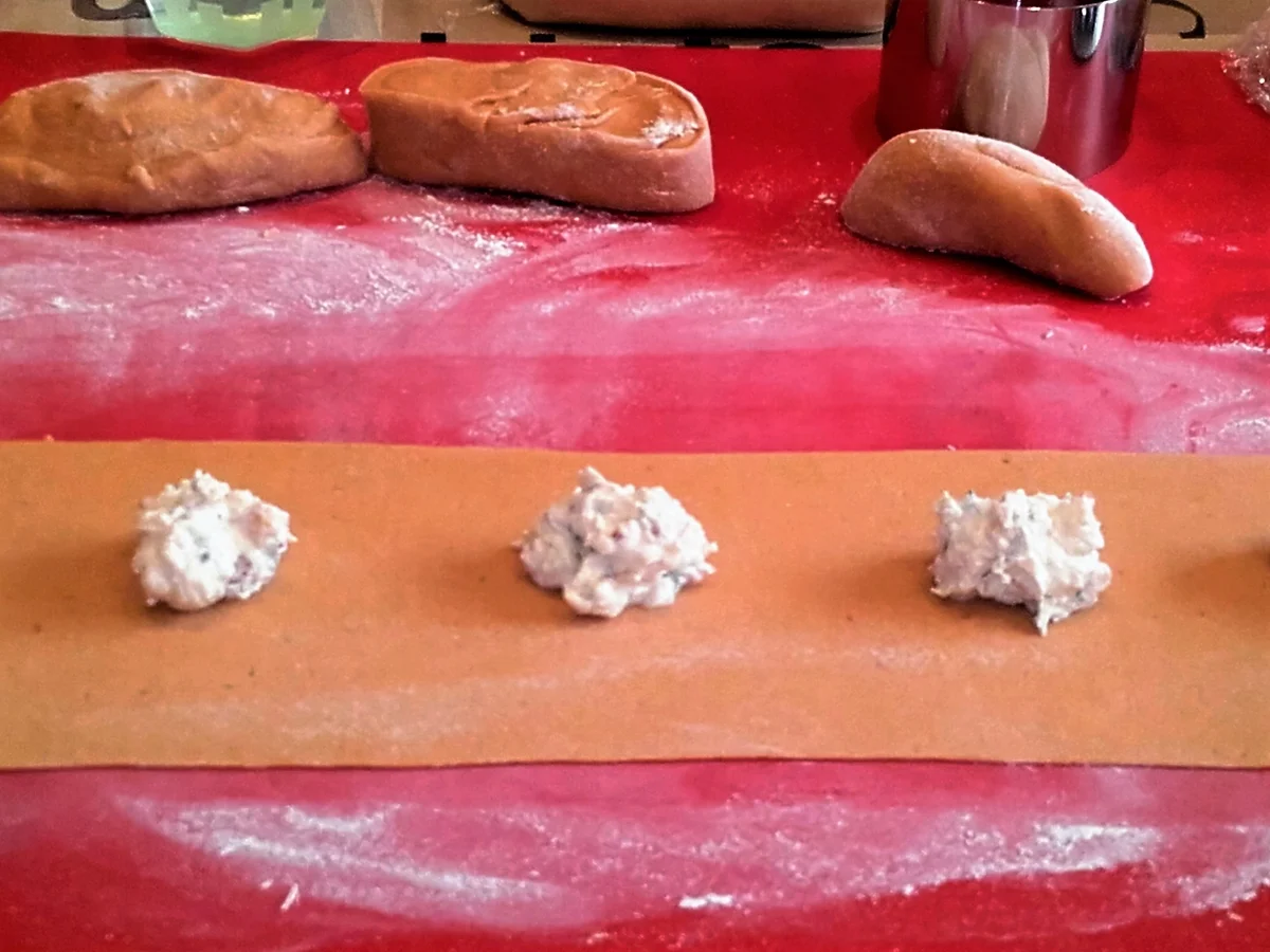 Selbstgemachte Ravioli mit Flusskrebs- Füllung - Rezept - Bild Nr. 2664