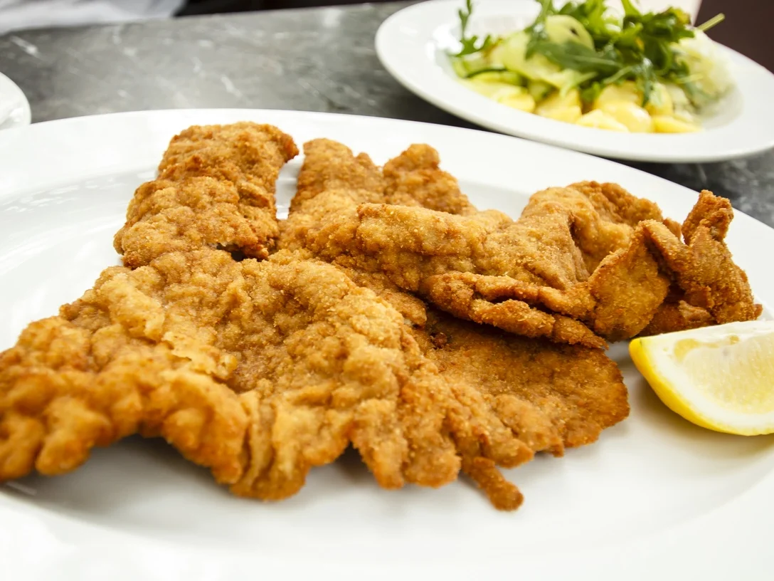 Wiener Schnitzel vom Kalb mit Pellkartoffelsalat - Rezept - Bild Nr. 2657
